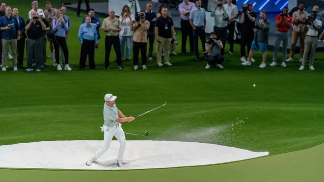 东契奇32+7+7詹姆斯24+8 湖人不敌魔术苦吞三连败.